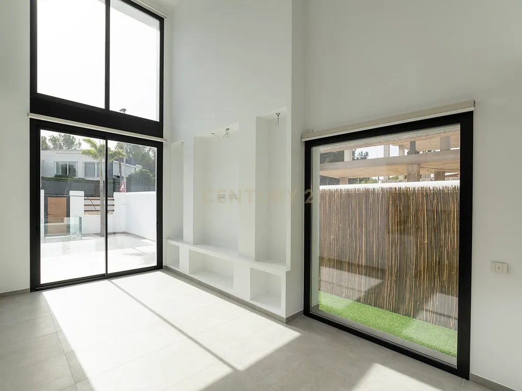 Descubra a Vida de Luxo na El Albir - Image 20
