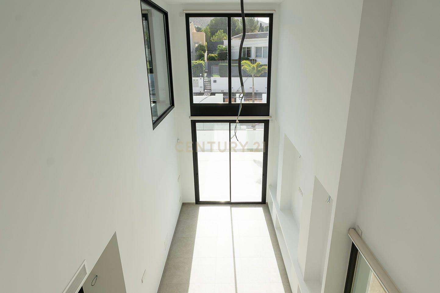 Descubra a Vida de Luxo na El Albir - Image 41
