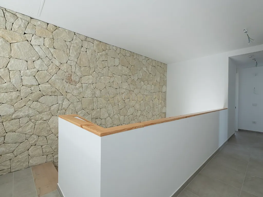 Descubra a Vida de Luxo na El Albir - Image 40