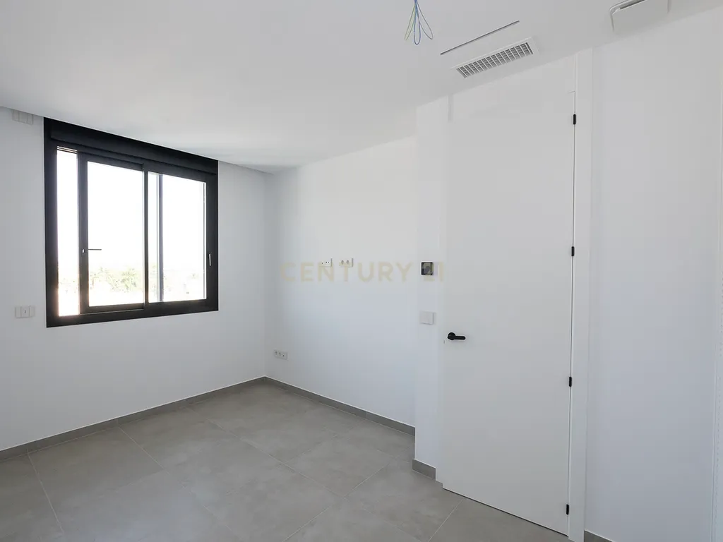 Descubra a Vida de Luxo na El Albir - Image 48