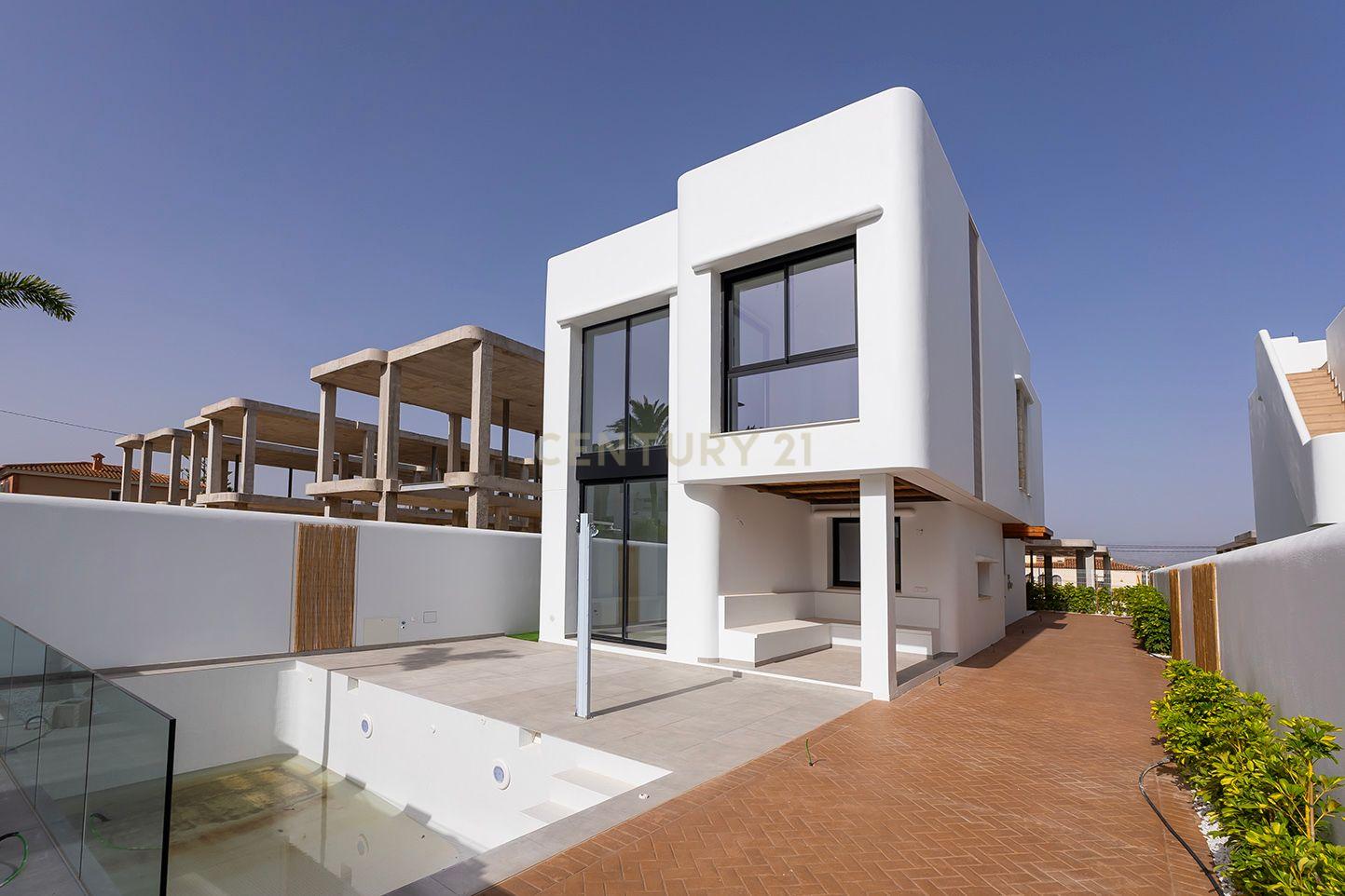 Descubra a Vida de Luxo na El Albir - Image 5