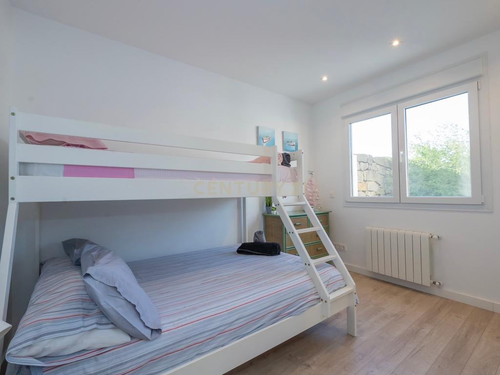 undefined - Image 18