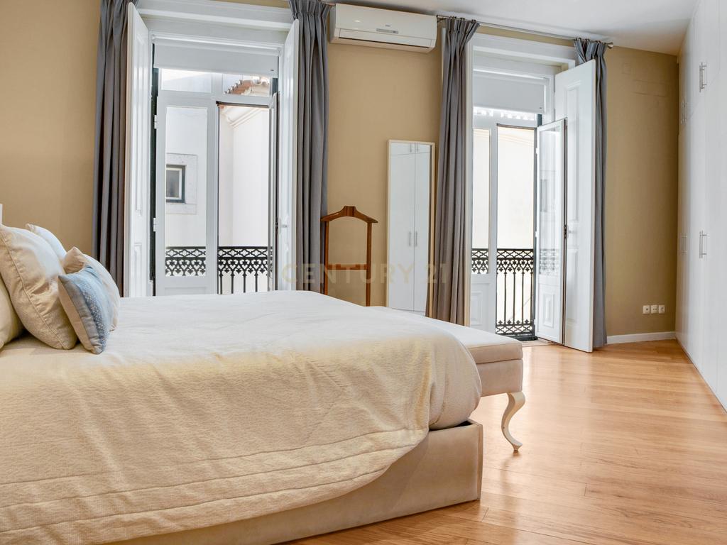 Magnífica casa senhorial duplex T3+1 Olivais Velho, Lisboa - Image 3