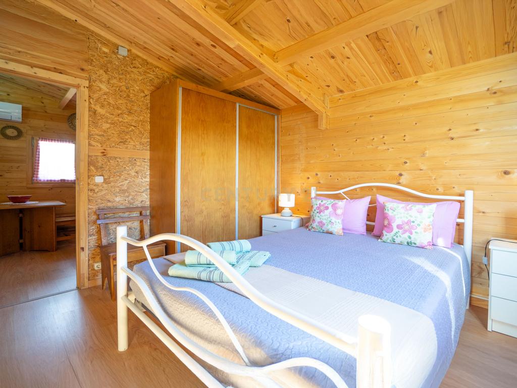 Moradia T3 , Moradia T2 e Moradia T3+2 com piscina, terreno, garagem r alojamento Local Gois - Image 39