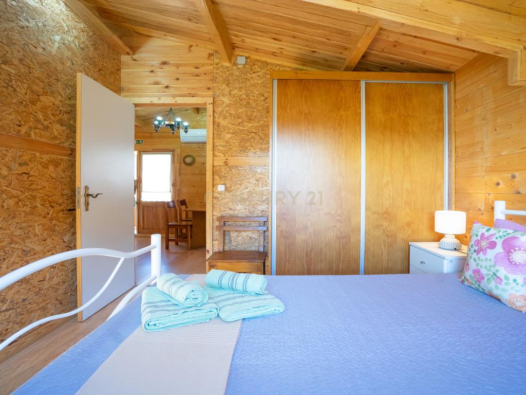 Moradia T3 , Moradia T2 e Moradia T3+2 com piscina, terreno, garagem r alojamento Local Gois - Image 40