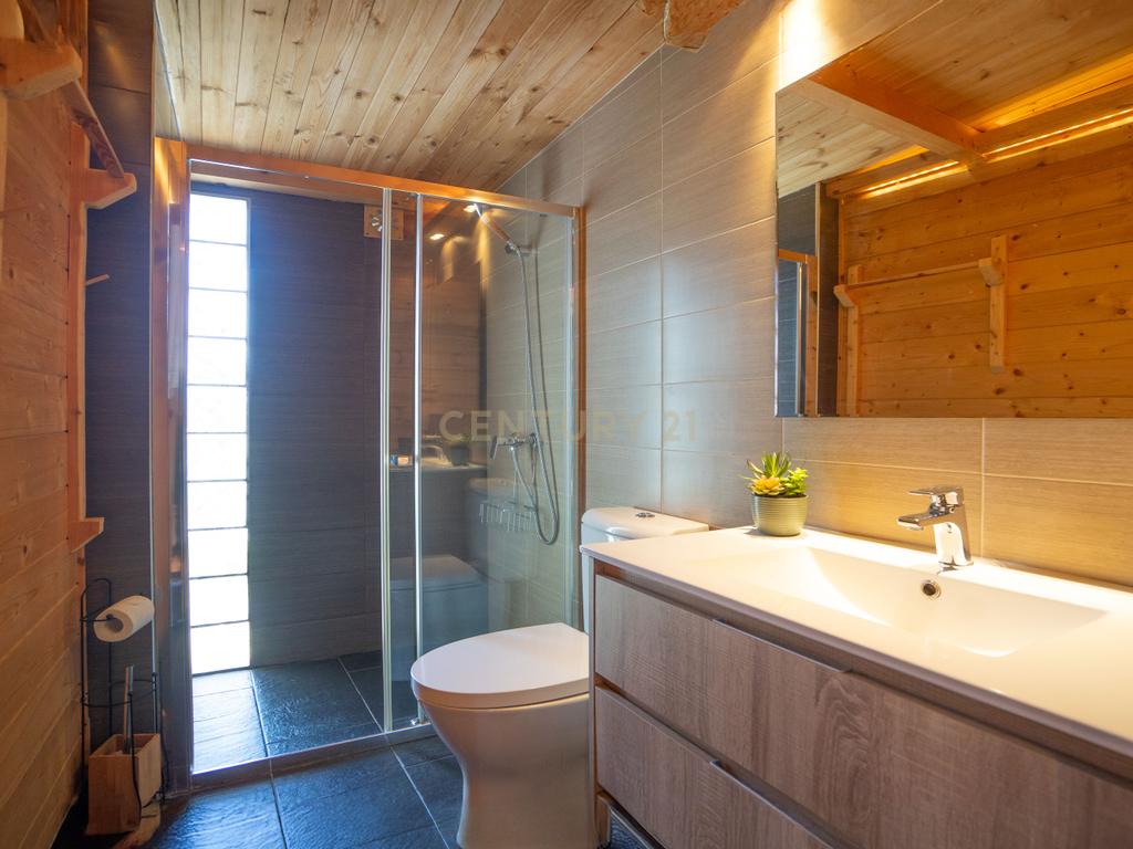 Moradia T3 , Moradia T2 e Moradia T3+2 com piscina, terreno, garagem r alojamento Local Gois - Image 45