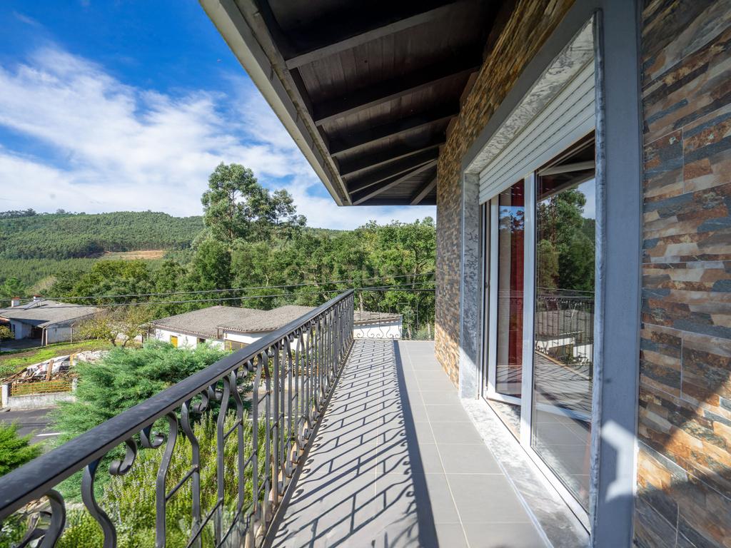 Moradia T3 , Moradia T2 e Moradia T3+2 com piscina, terreno, garagem r alojamento Local Gois - Image 52