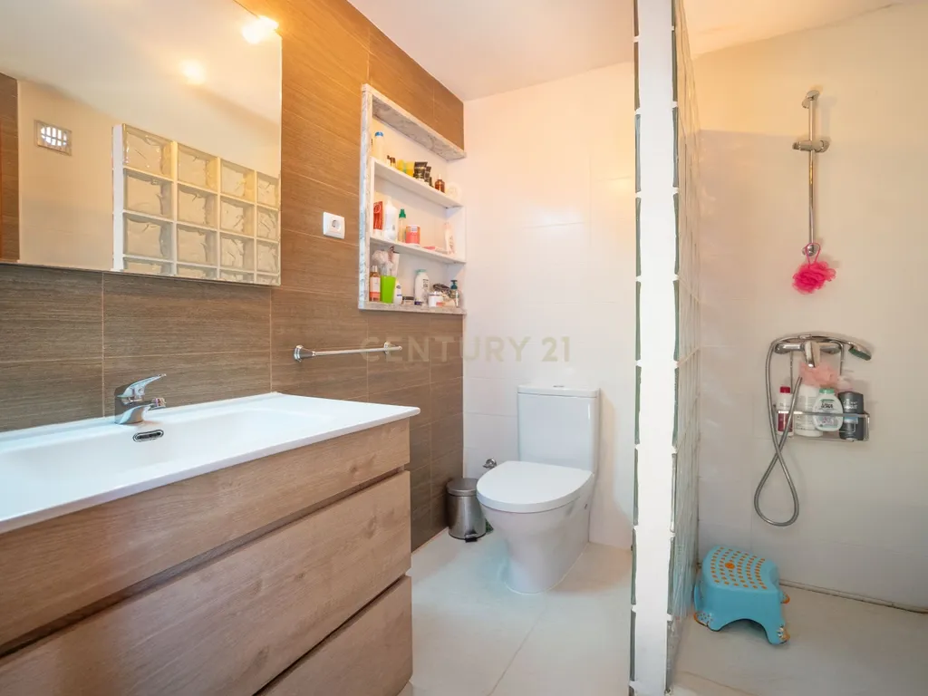 Moradia T3 , Moradia T2 e Moradia T3+2 com piscina, terreno, garagem r alojamento Local Gois - Image 73