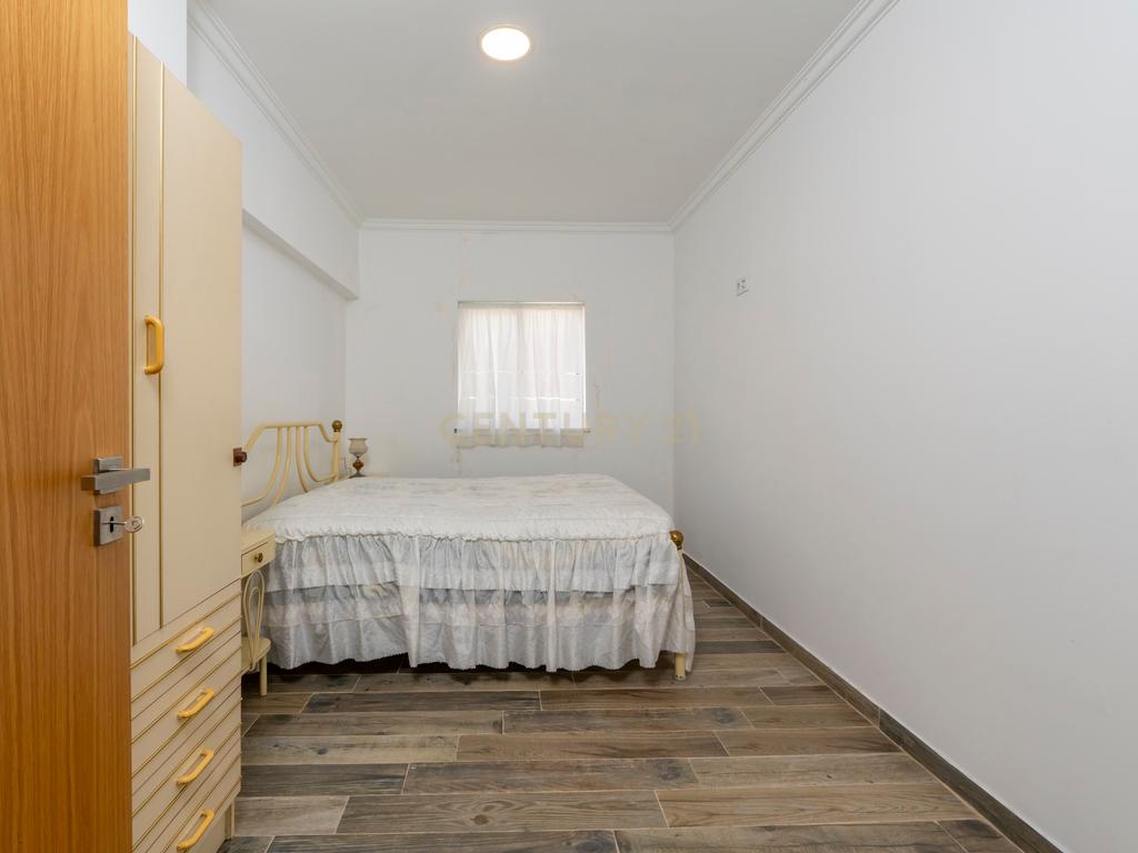 Moradia com Amplo Terreno em Alenquer - Oportunidade Única! - Image 12