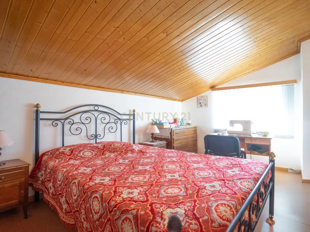 Moradia T3 , Moradia T2 e Moradia T3+2 com piscina, terreno, garagem r alojamento Local Gois - Image 77