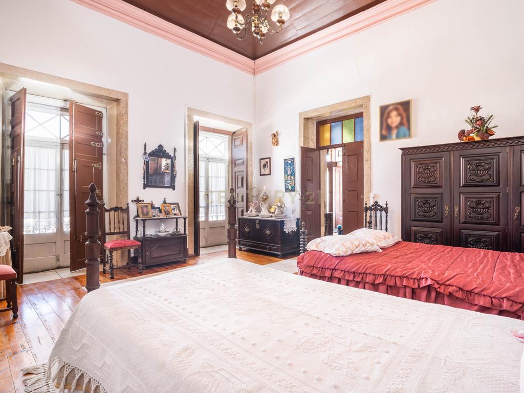 Palacete em Soure - Image 18