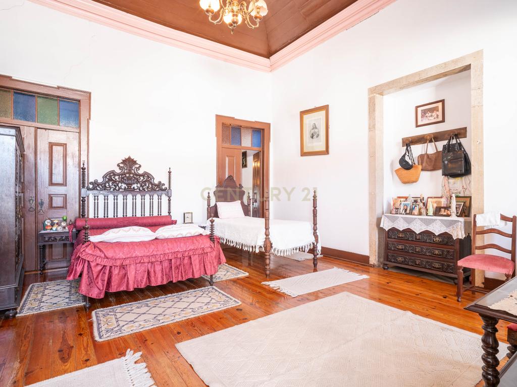Palacete em Soure - Image 17