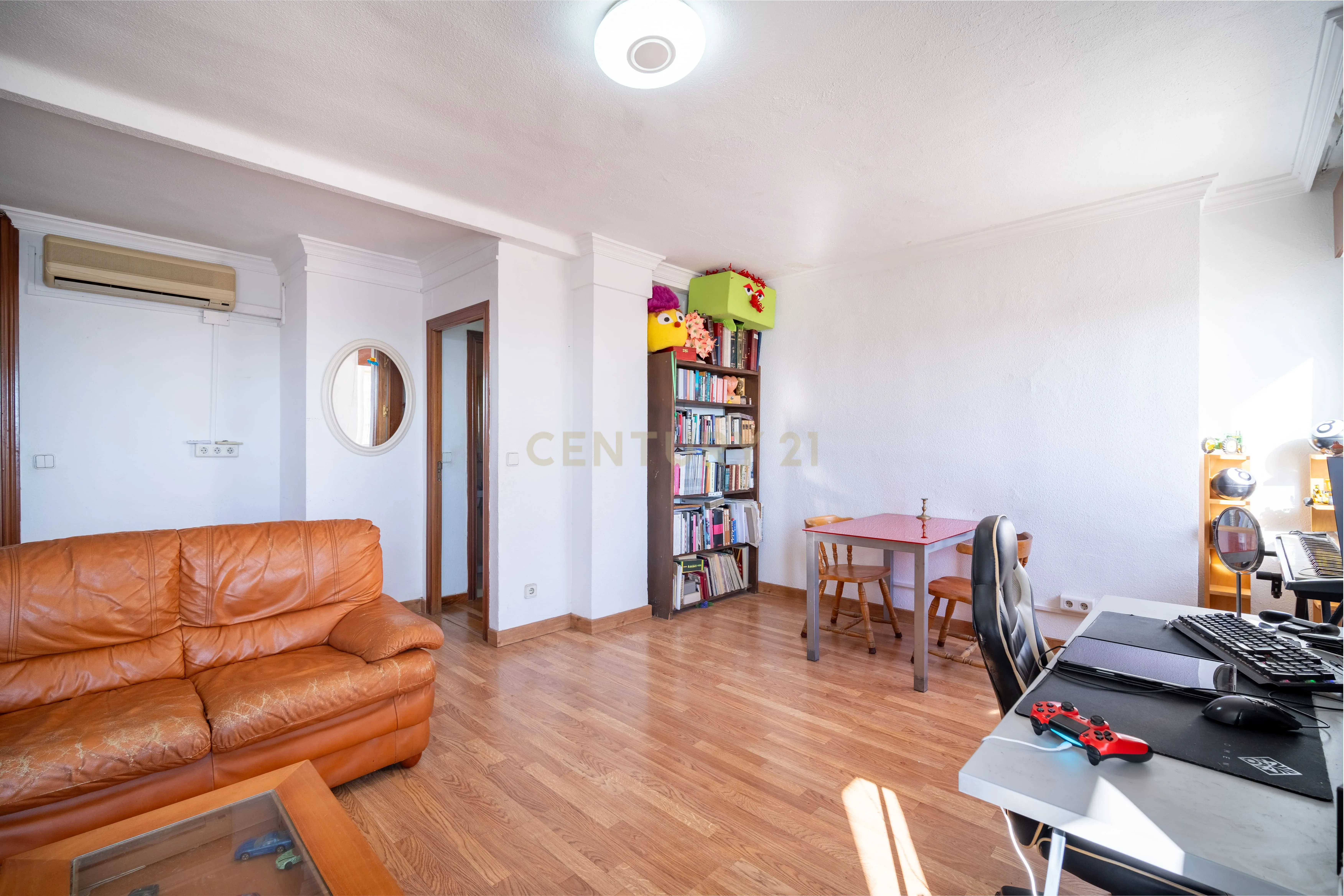 undefined - Image 6