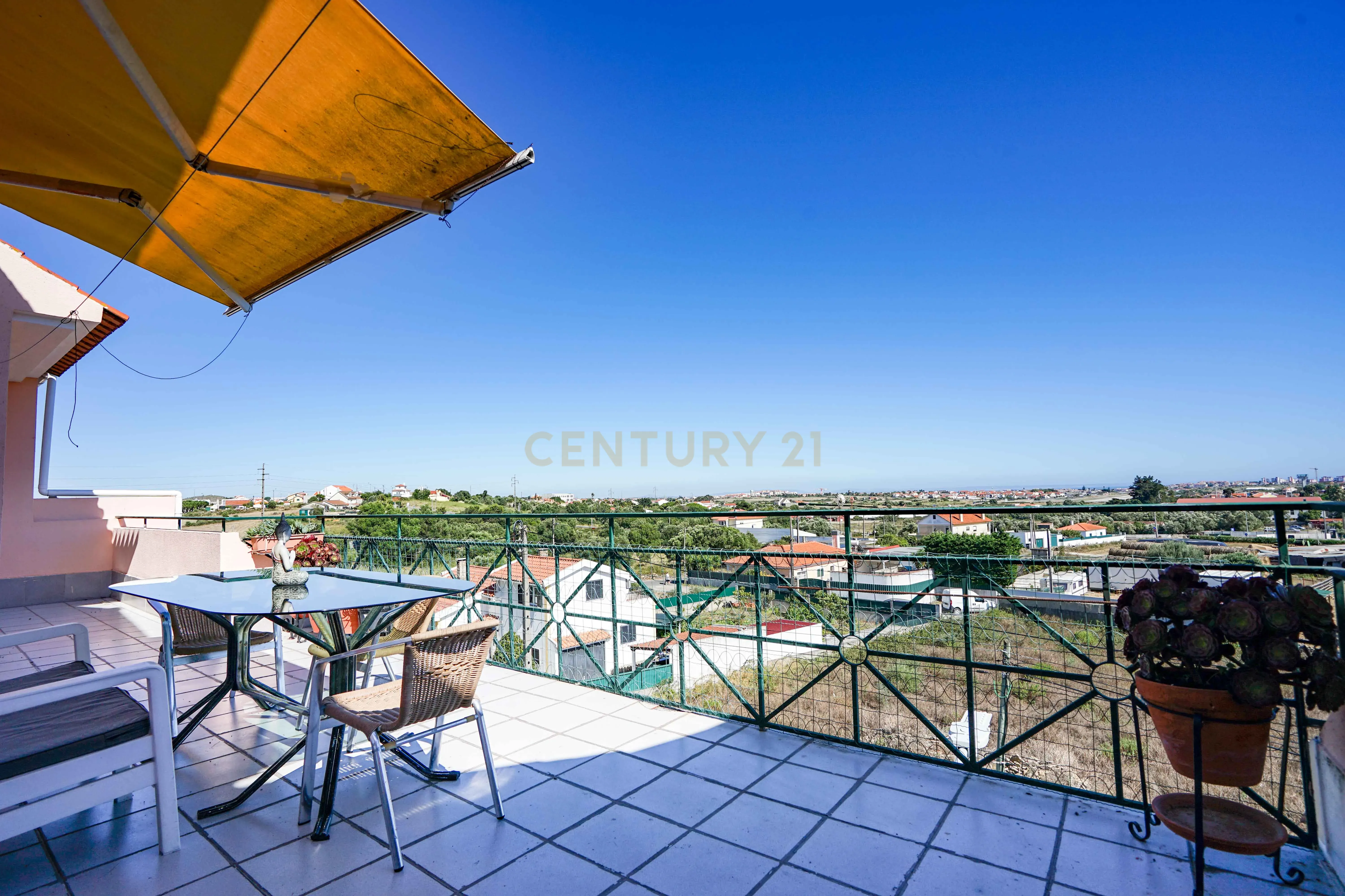 Transforme esta casa no seu novo lar - Encantadora Penthouse T2+2 - Image 11