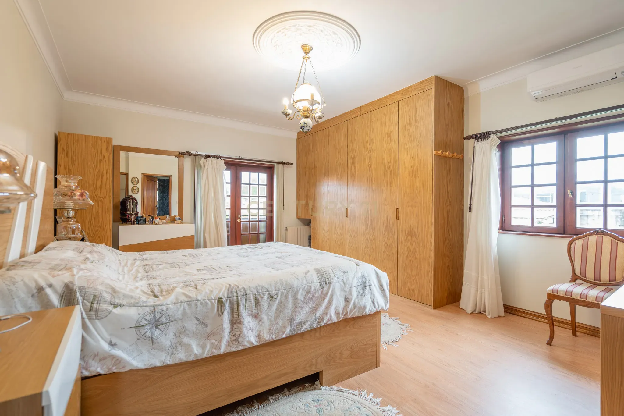 Imponente Moradia com 8 quartos, construída em pedra, situada em Prozelo, Arcos de Valdevez - Image 36