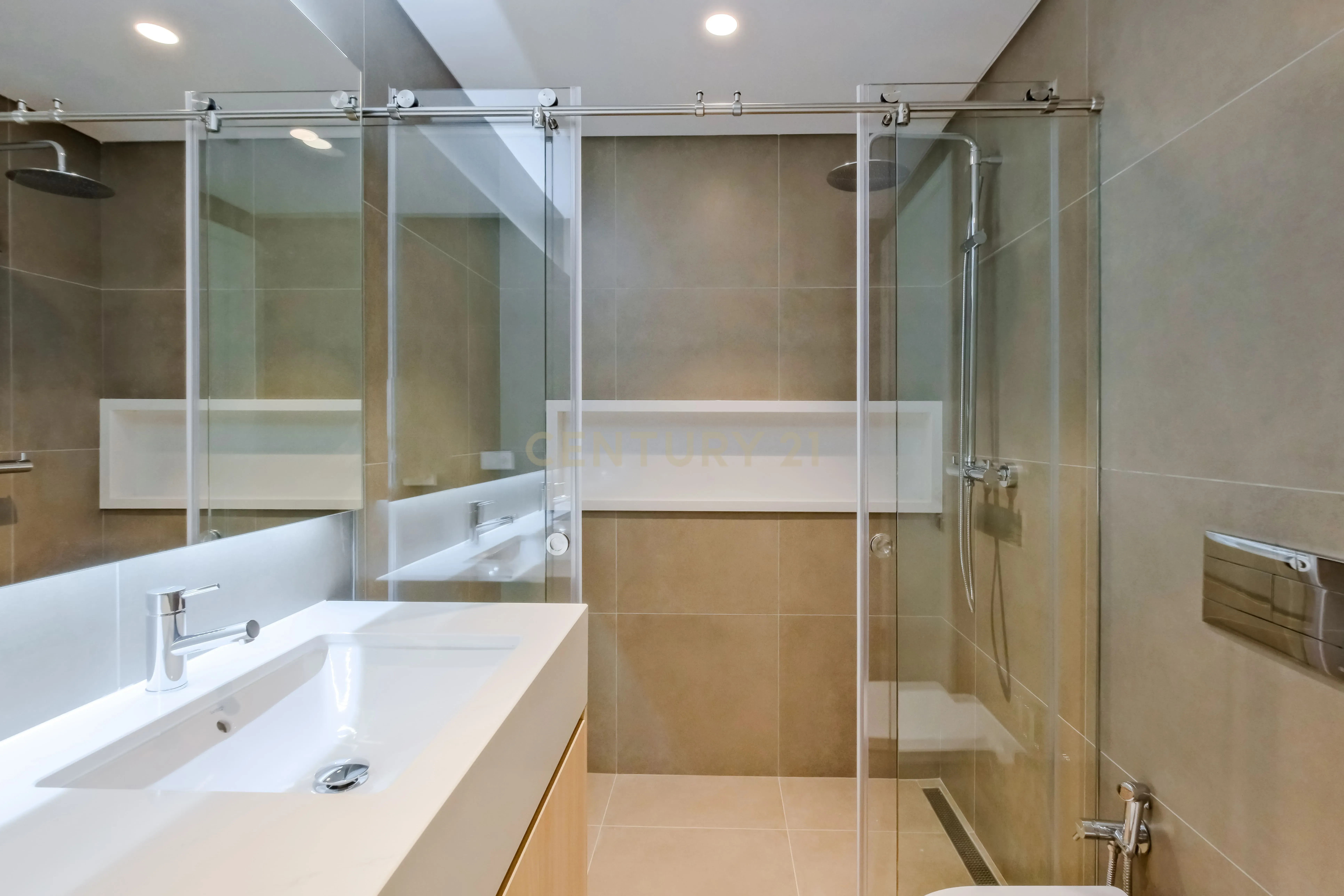 Moradia T4, com piscina, jardim, garagem privada em condomínio fechado em Cascais - Image 21