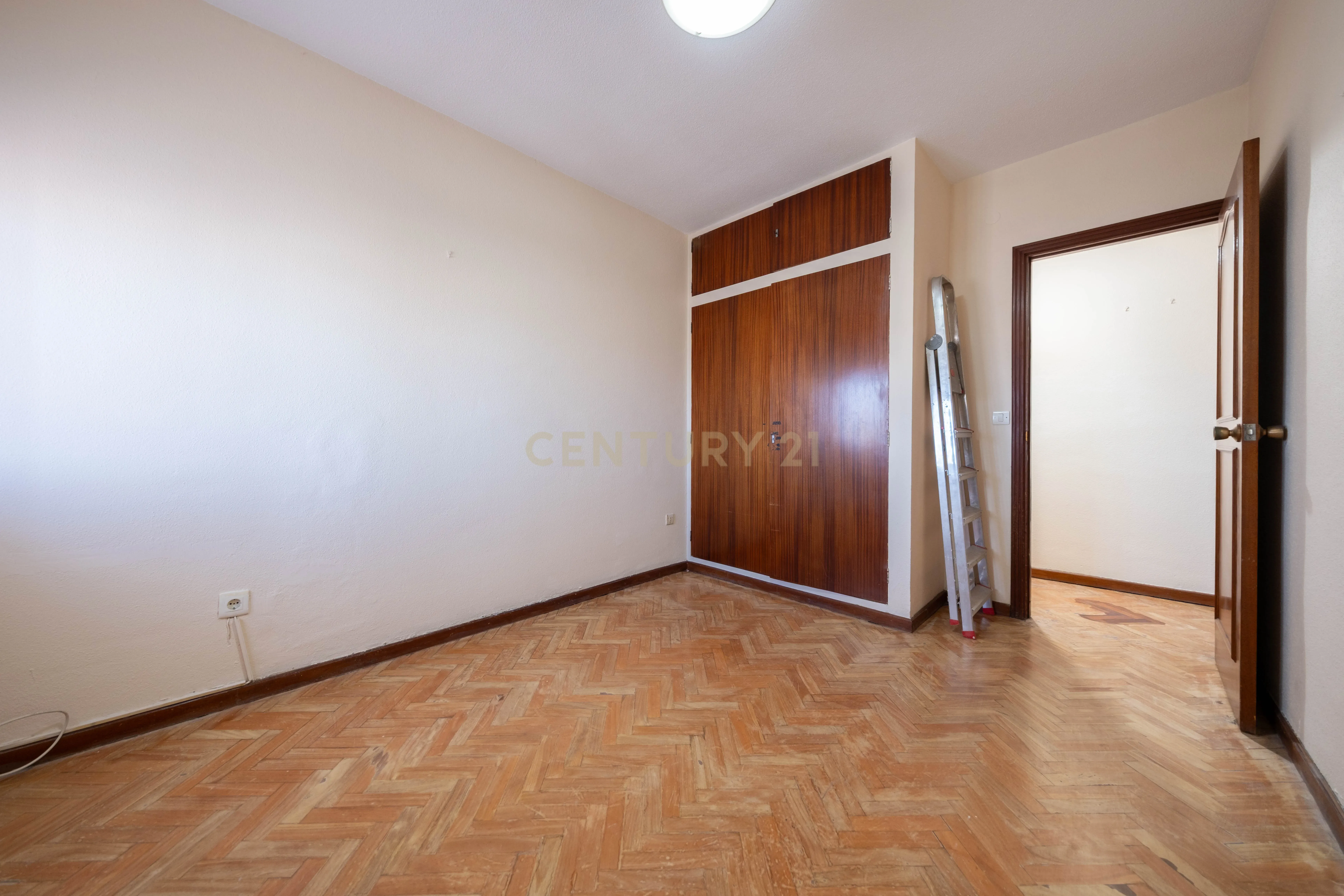undefined - Image 20