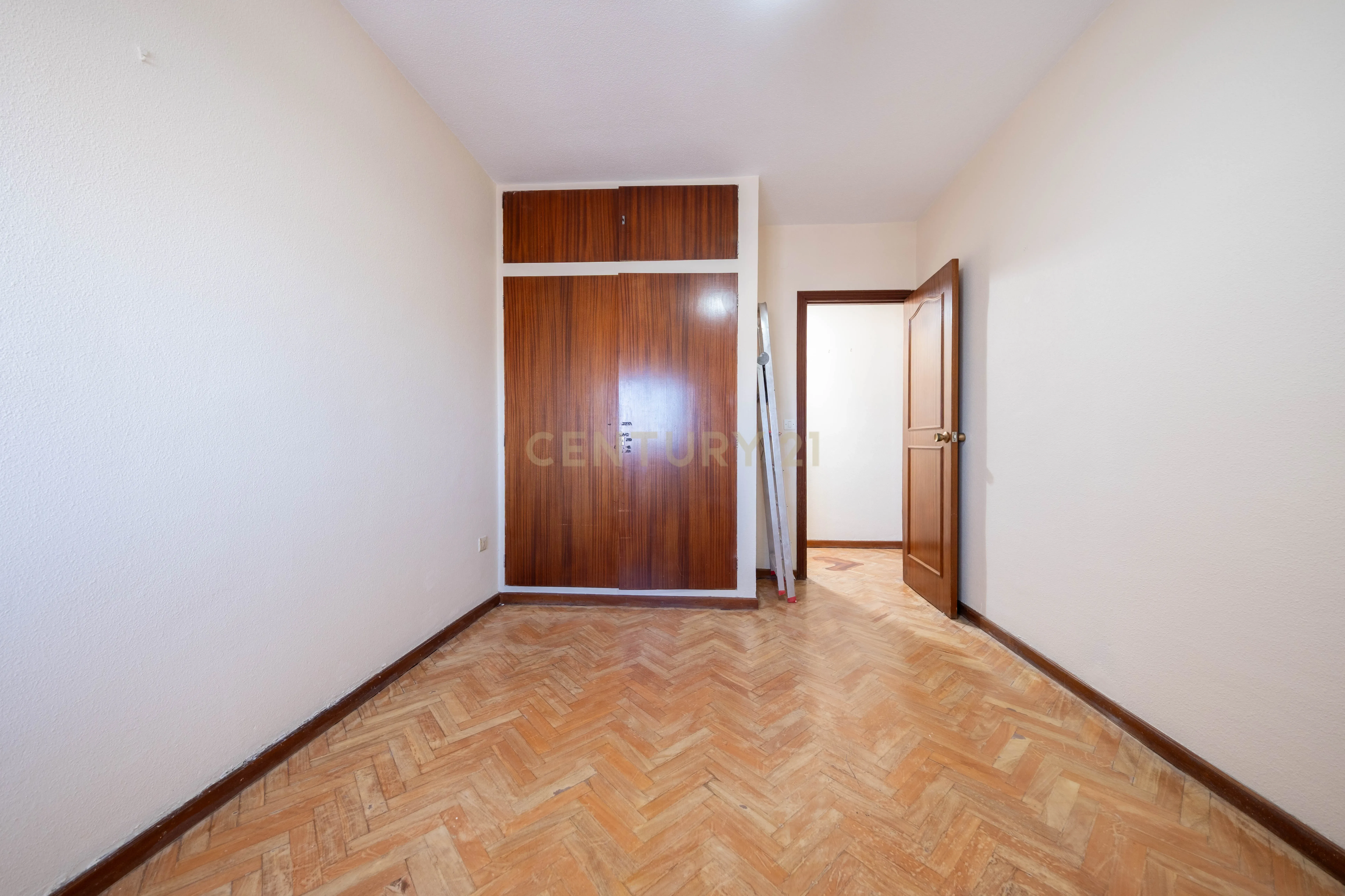 undefined - Image 21