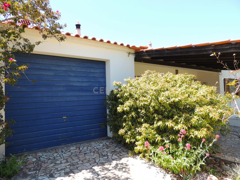 Quinta perto do Mar e de Aljezur, T3 mais uma ruina, com grande potential em Aljezur-Algarve - Image 30