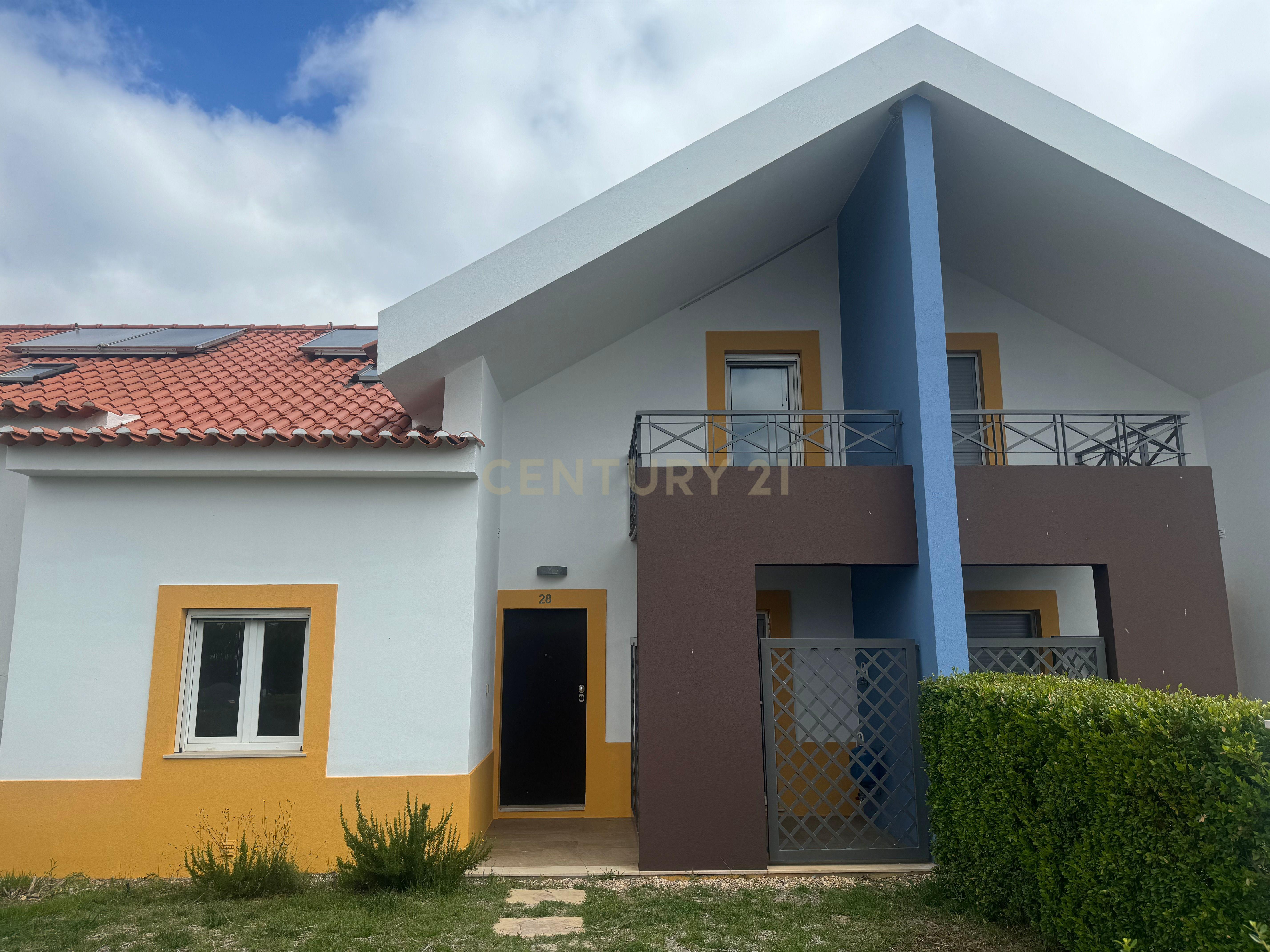 Encantadora moradia de 3 quartos situada no condomínio fechado Casas da Aldeia, em São Francisco da Serra - Image 5