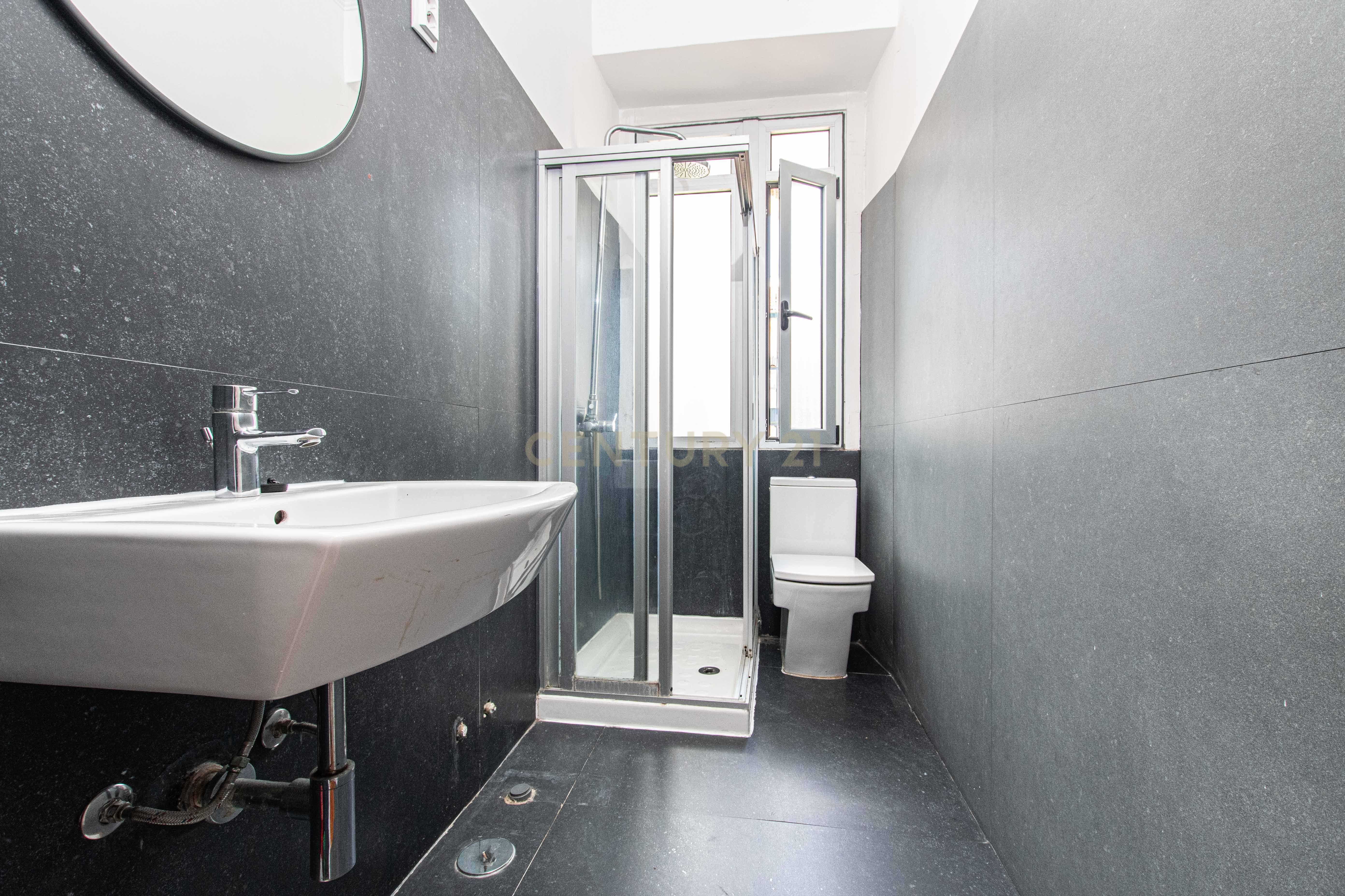 Fotografia 6 de Apartamento T2 com Charme | Campo de Ourique | Totalmente Equipado