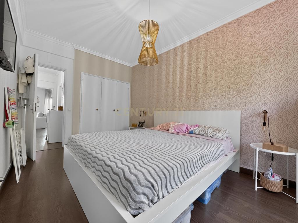 Apartamento T1 com duas frentes, excelentes áreas e arrecadação – Setúbal - Image 14