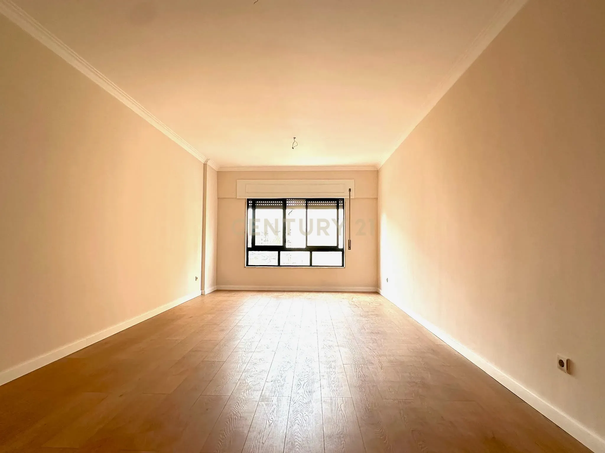 Fotografia 12 de Apartamento T3 Remodelado Massamá