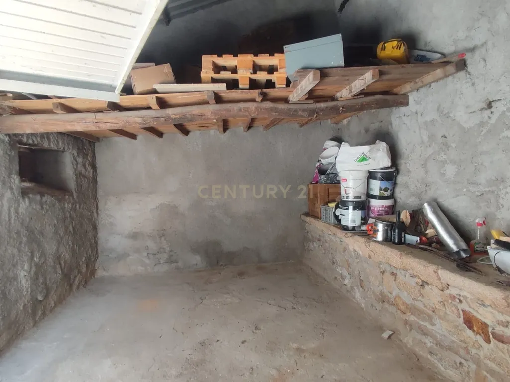 Moradia T2 com Garagem, Póvoa de Rio de Moinhos, Castelo Branco - Image 17