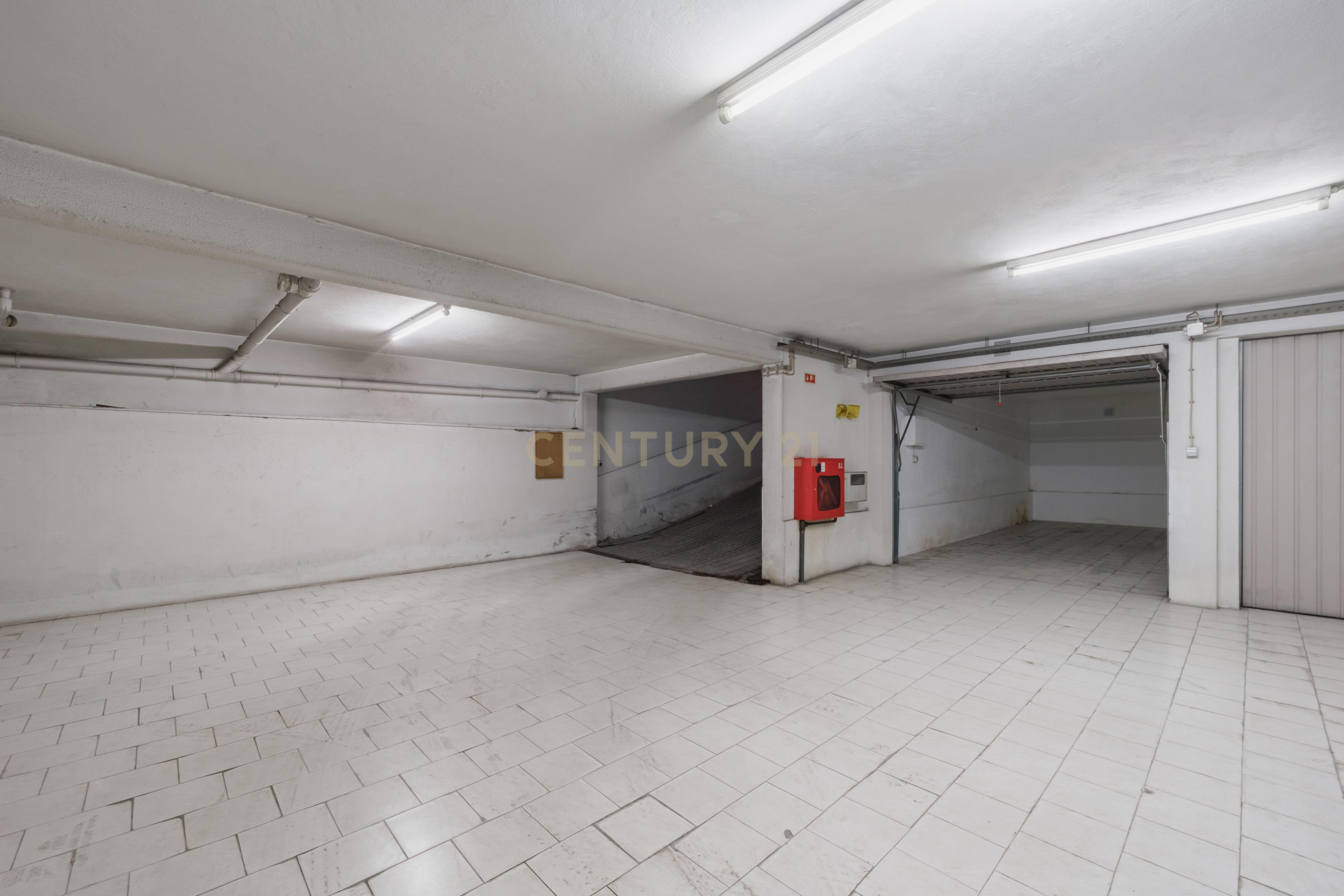 Fotografia 7 de Box com 51,73 m² de Área Bruta Privativa | Excelente Oportunidade