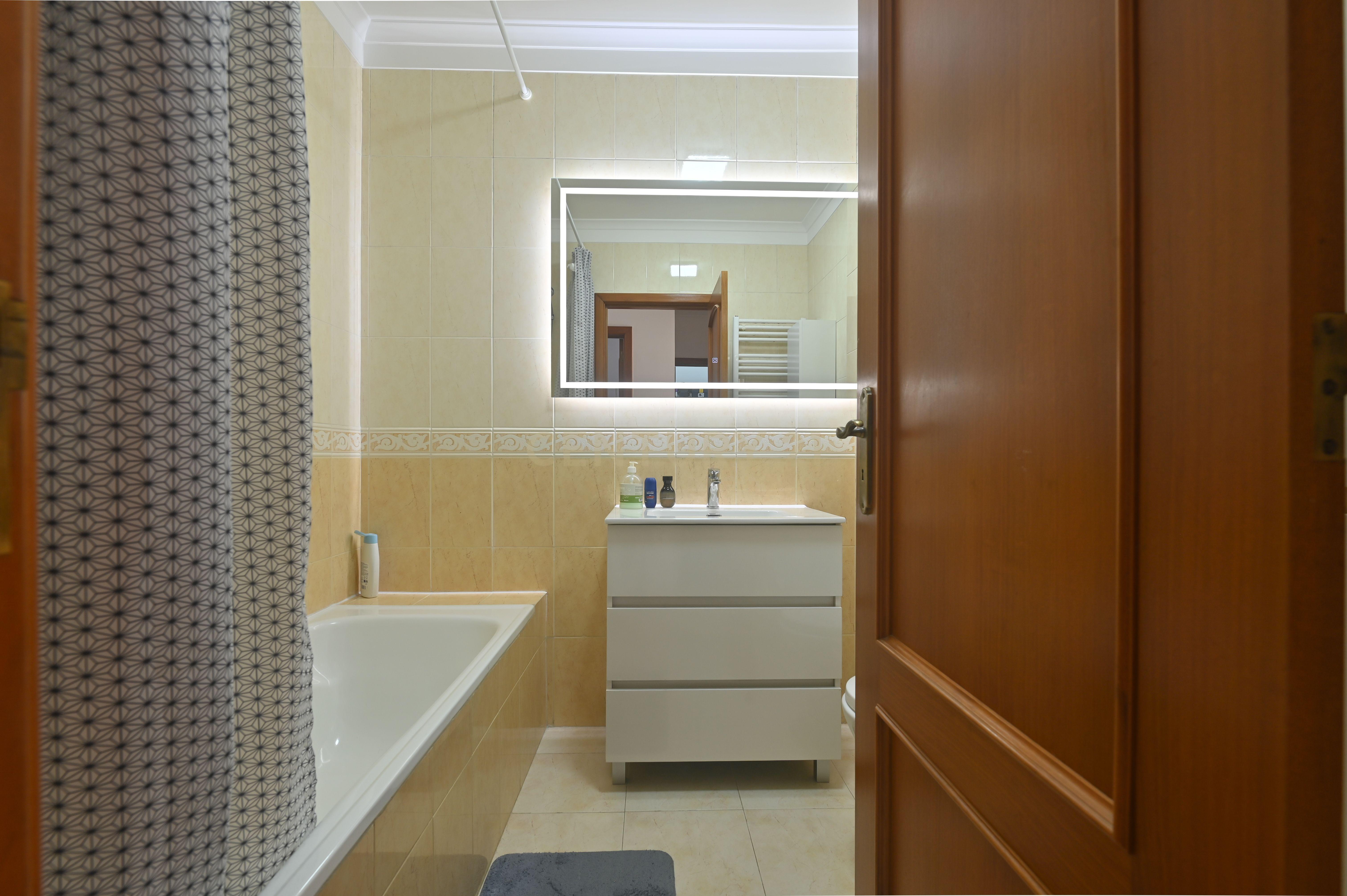 Fotografia 11 de Apartamento T2 em Milharado, com terraço e parquemento