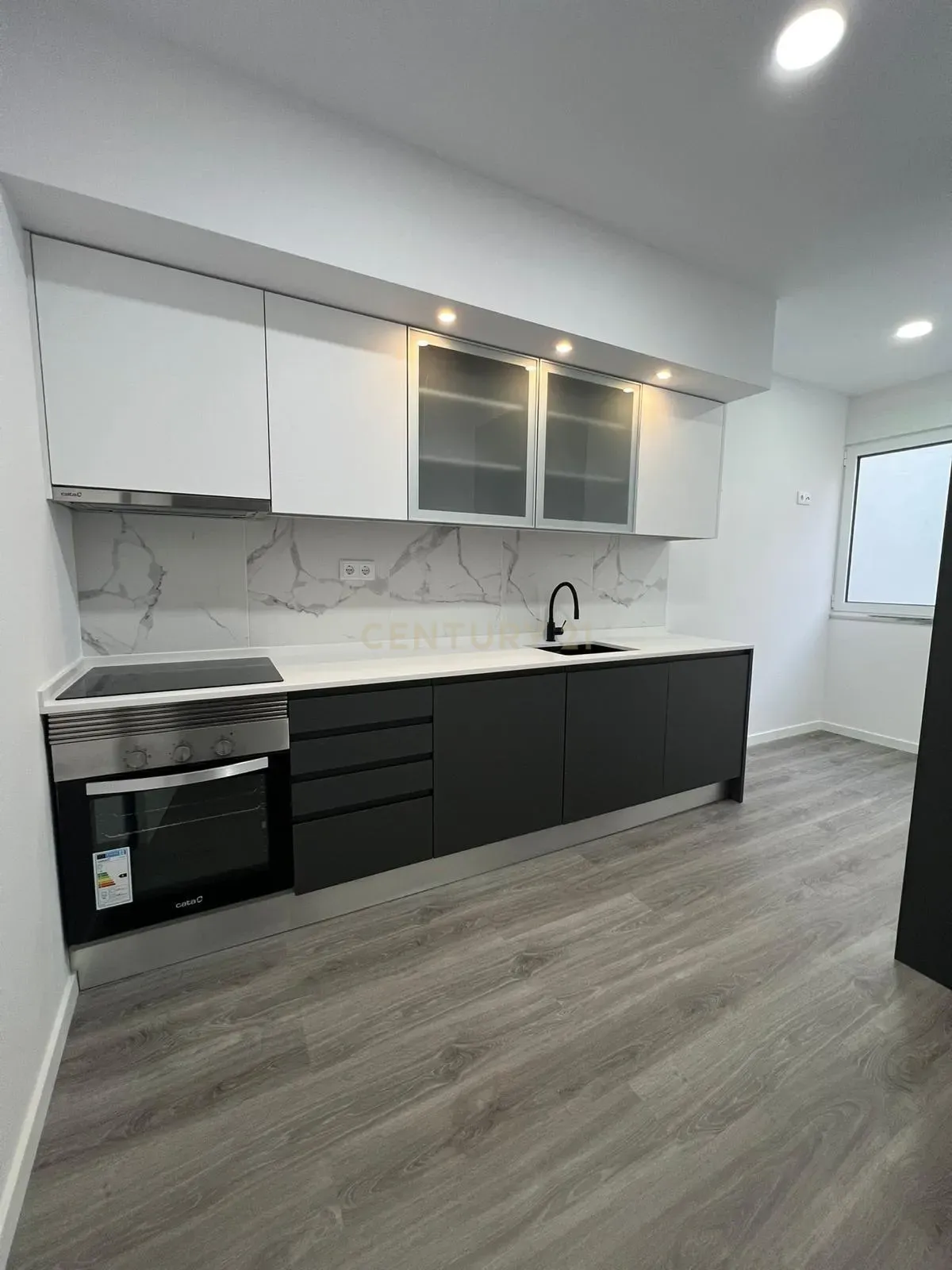 Apartamento T1 em Oeiras: Totalmente Renovado - Image 6