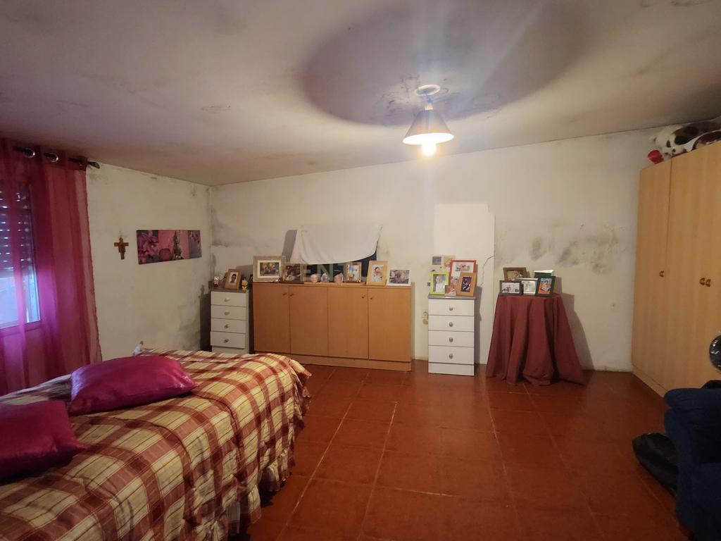Moradia com 2 apartamentos em Odivelas - Image 13