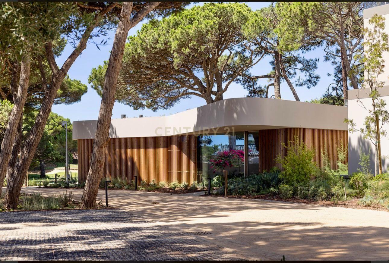 Apartamento T2  de Luxo - Quinta da Marinha – Cascais  - Image 32