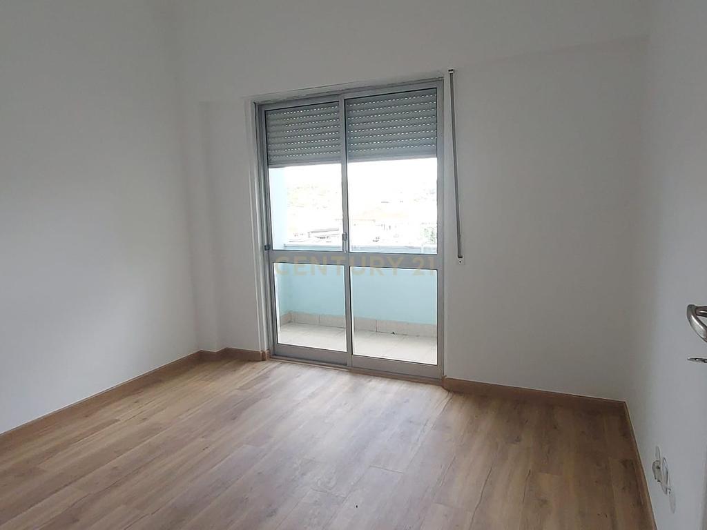 Apartamento T2 Renovado com cozinha equipada -  Odivelas  - Image 8