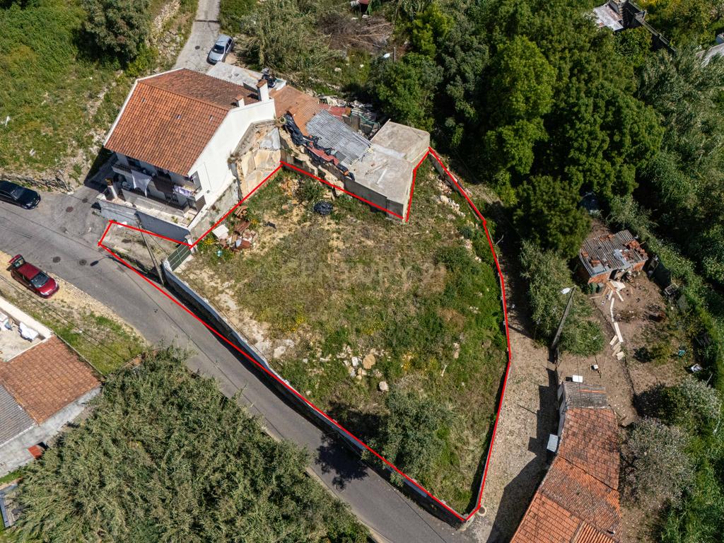 Terreno Urbano em A- da Beja-  Amadora, Oportunidade Única por 140.000€ - Image 22