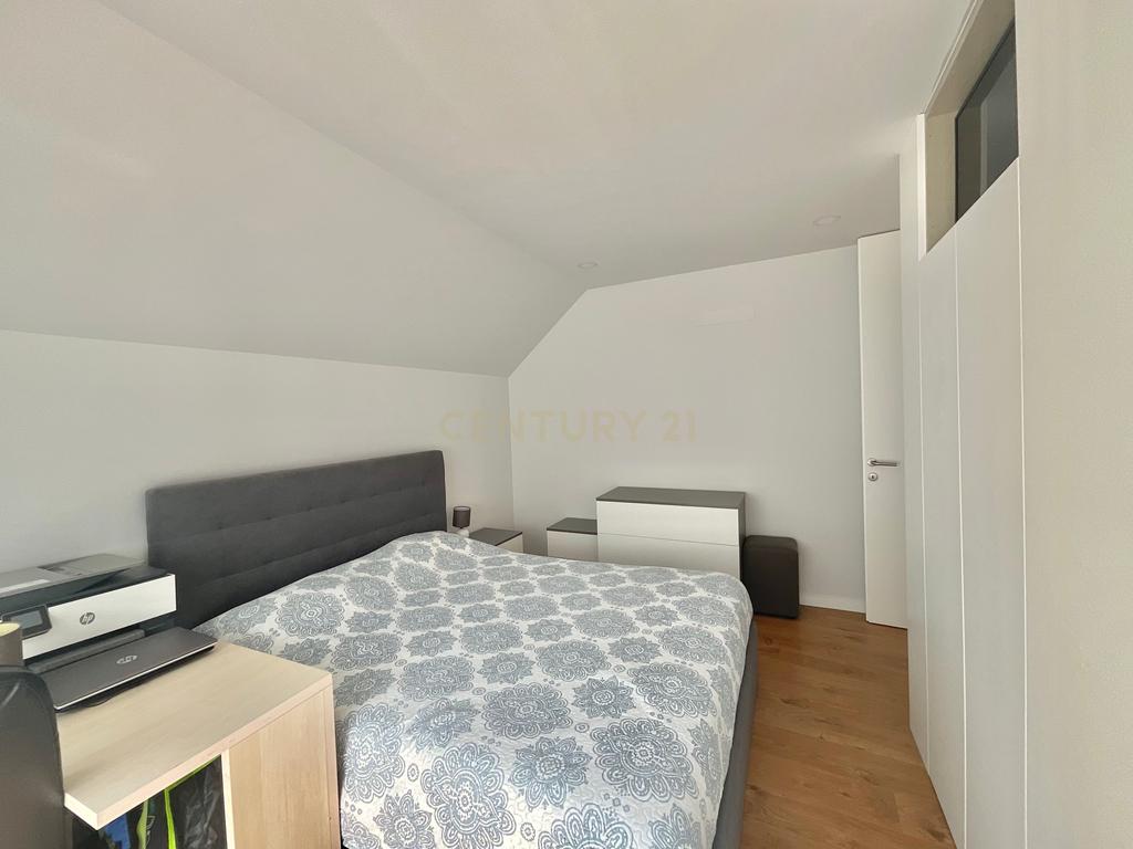 Fantástica Moradia Térrea T2 na Meadela - Image 42