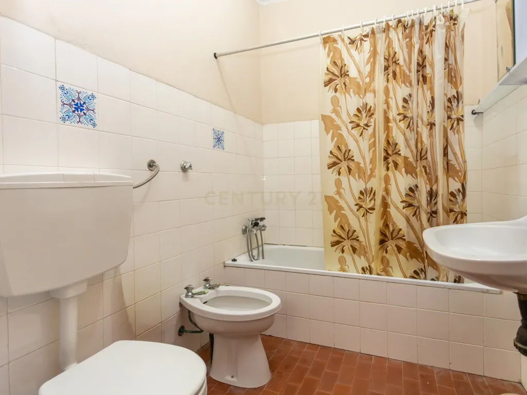 Moradia T3 com Sótão, Quintal e Excelente Potencial – Bairro Montevil, Alcácer do Sal - Image 19