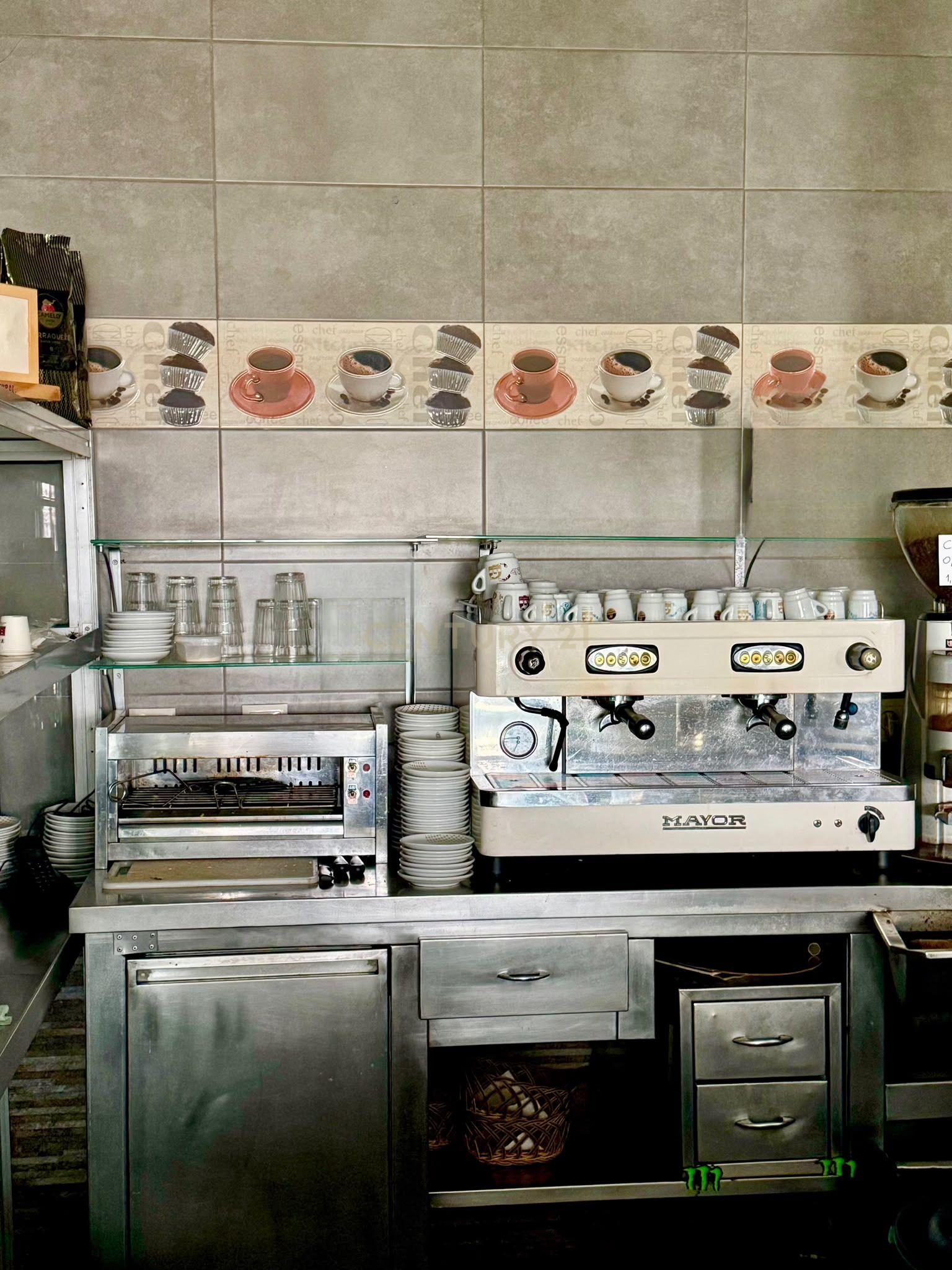 Fotografia 8 de Restaurante Churrasqueira p/Trespasse - metro da Reboleira, Amadora