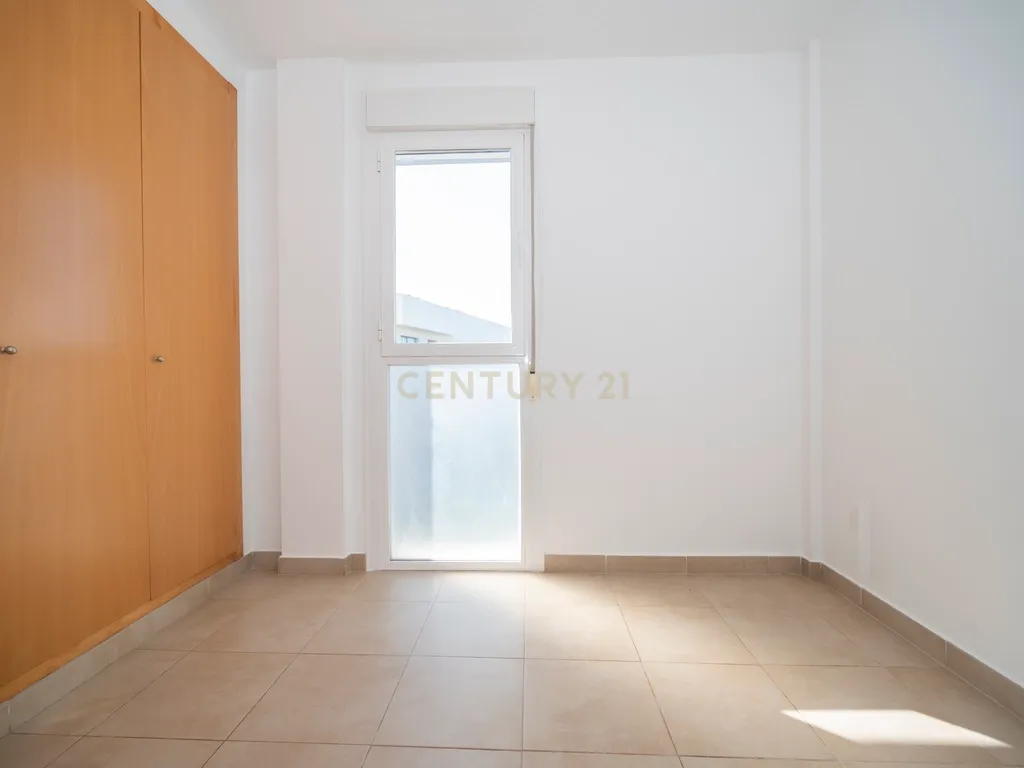 Luxuosa Moradia em Ibiza com Vista Mar e Piscina Privada - Image 28