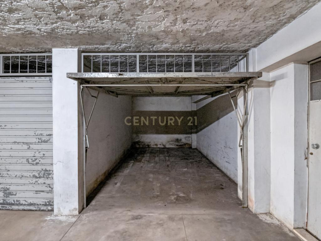 T3+1 com Garagem Fechada e Elevador | Lomar – Braga - Image 26