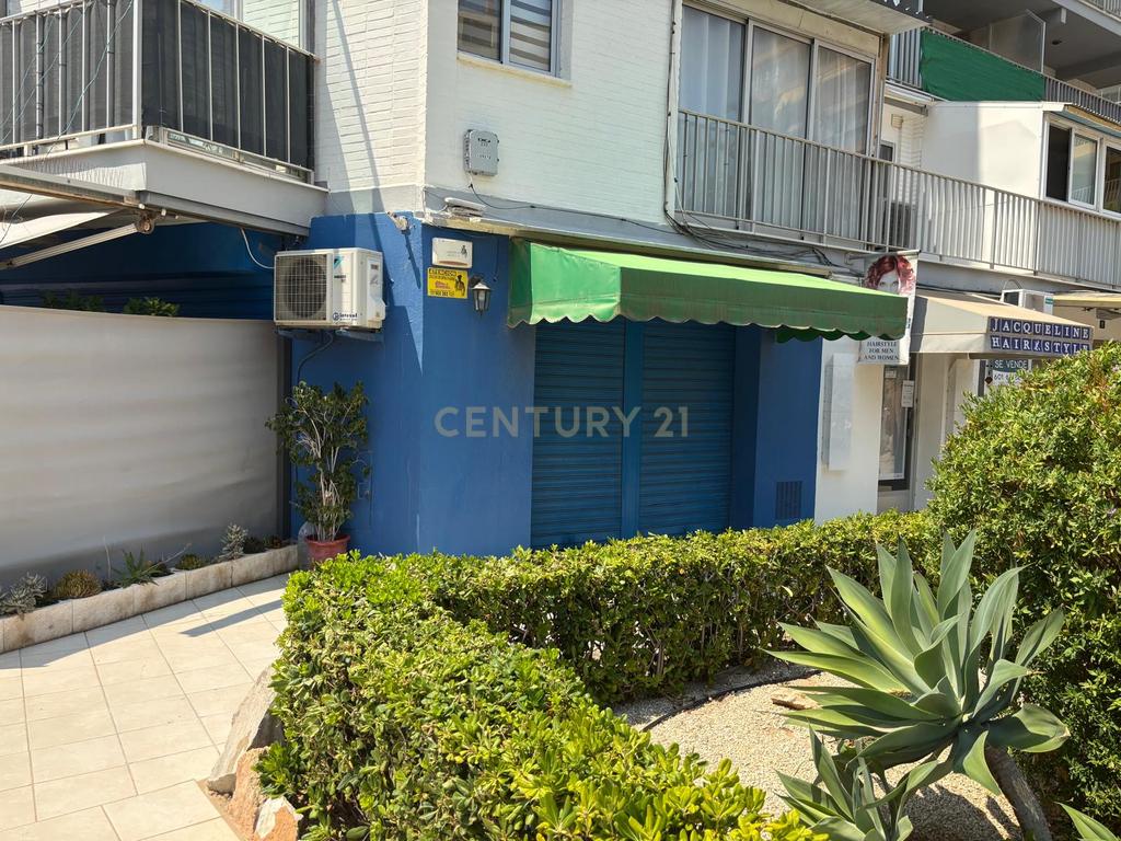 À venda: Negócio em funcionamento — Pub icônico na zona de La Fossa, Calpe! 🍻 - Image 21