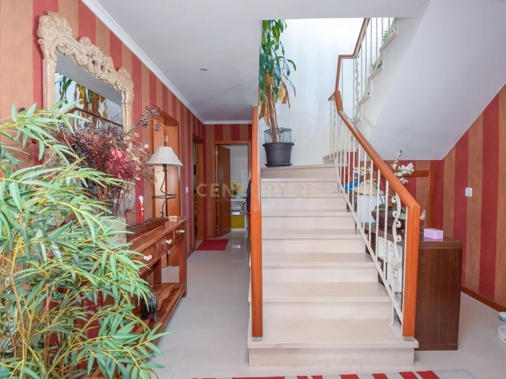 Moradia Geminada T3 com Suíte de 21,5 m² em São Domingos de Rana — Cascais - Image 18