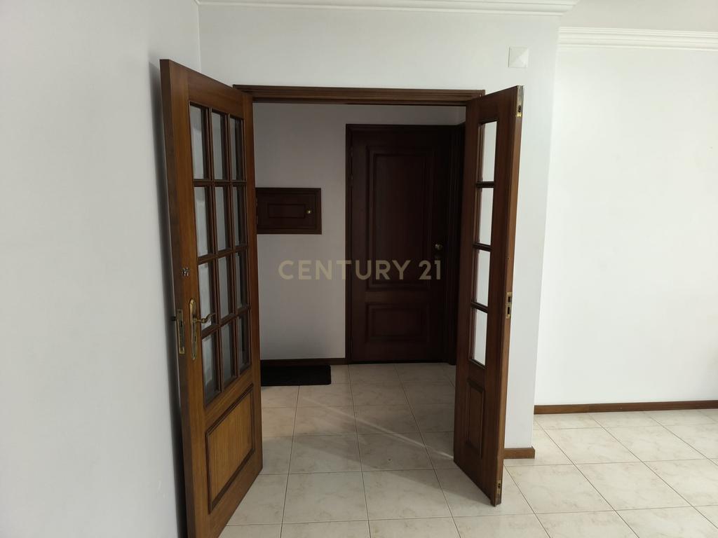 Apartamento T1 em Fão, Esposende - Oportunidade Única - Image 4