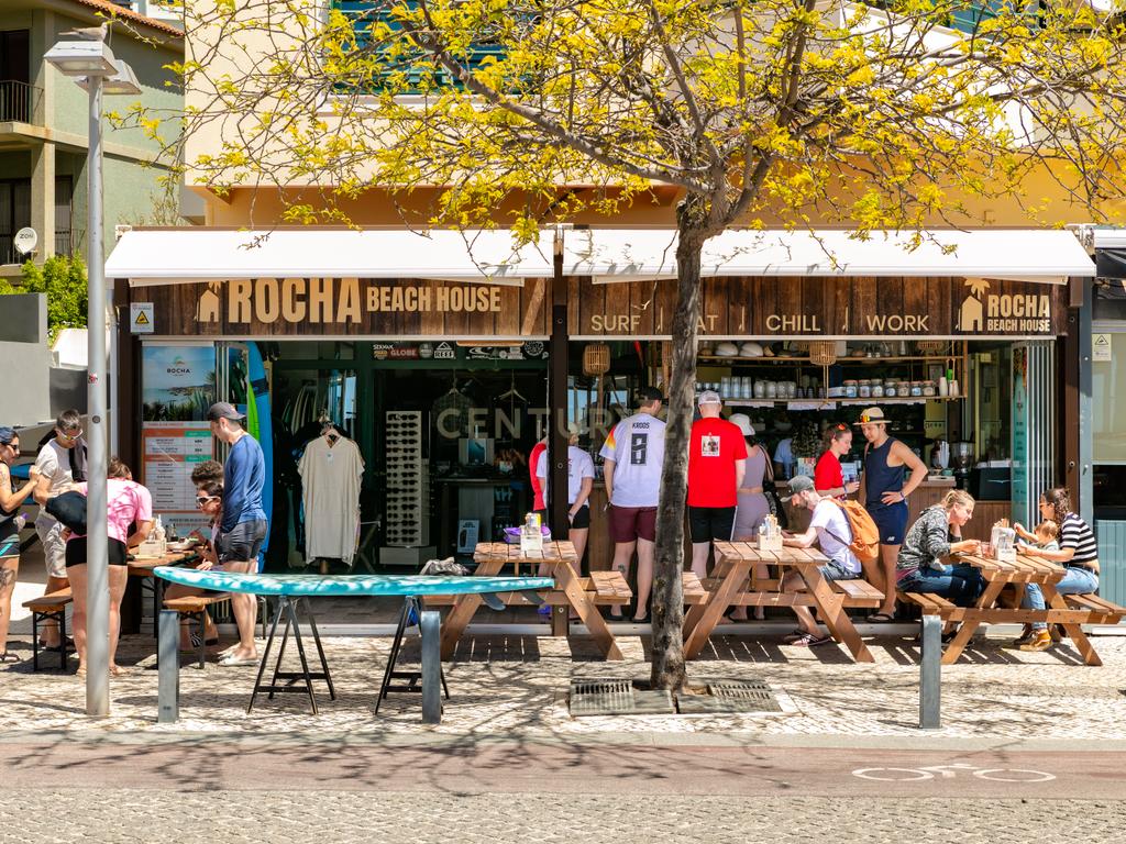 Negócio Exclusivo na Primeira Linha da Praia da Rocha - Image 1