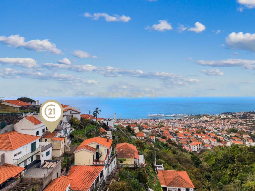 Moradia no Livramento, Funchal - Excelente Oportunidade de Investimento - Image 1