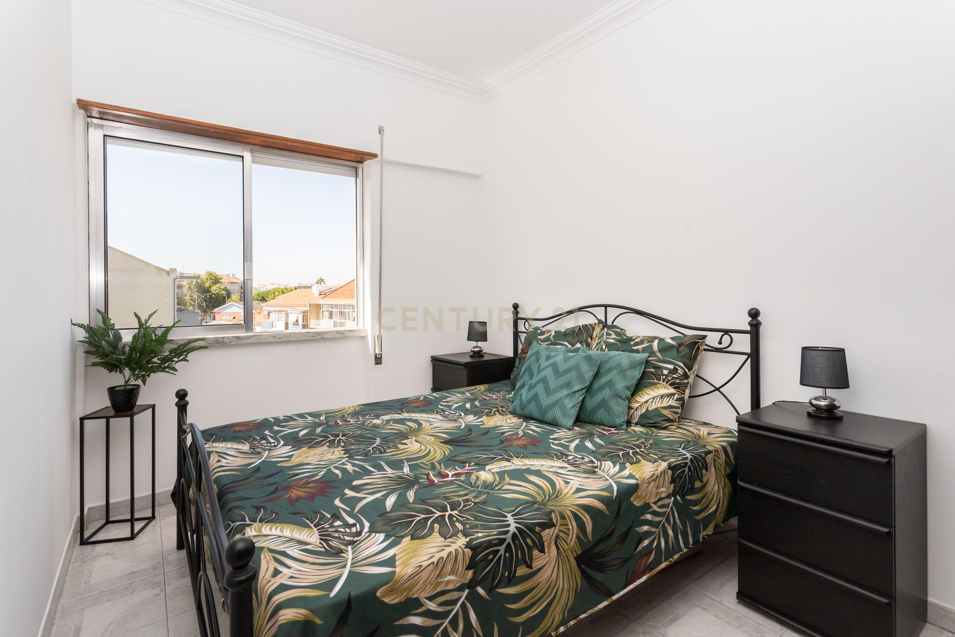 Apartment in Seixal, Cruz de Pau, Amora - More