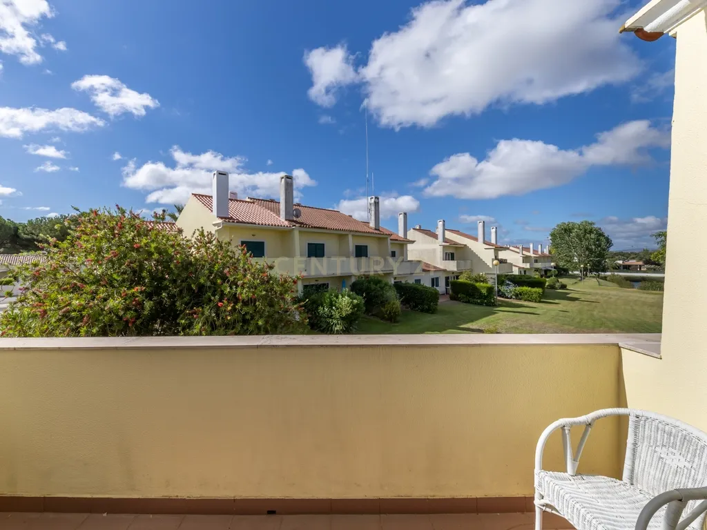 Moradia T3 no Condomínio Varandas do Golfe do Montado – Segurança, Conforto e Estilo de Vida Exclusivo - Image 53
