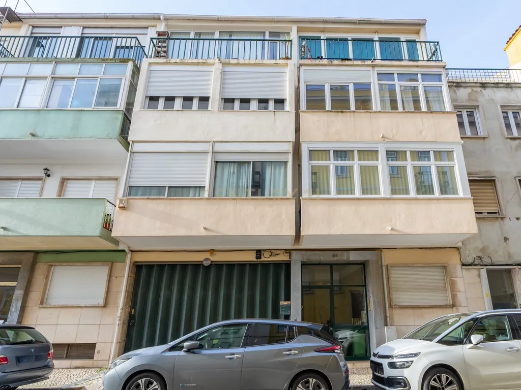 T2 na Lapa, com terraço privativo de 48 m², junto ao Jardim da Estrela - Image 23