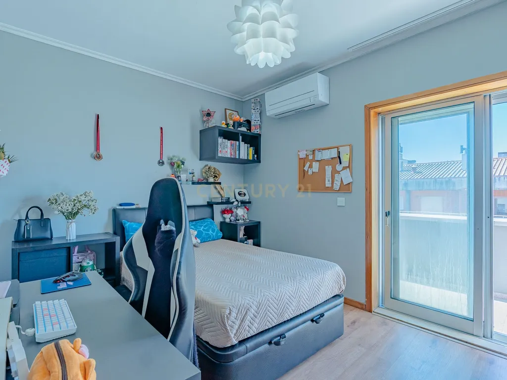 Apartamento T2 com terraço panorâmico – Rio Tinto - Image 16