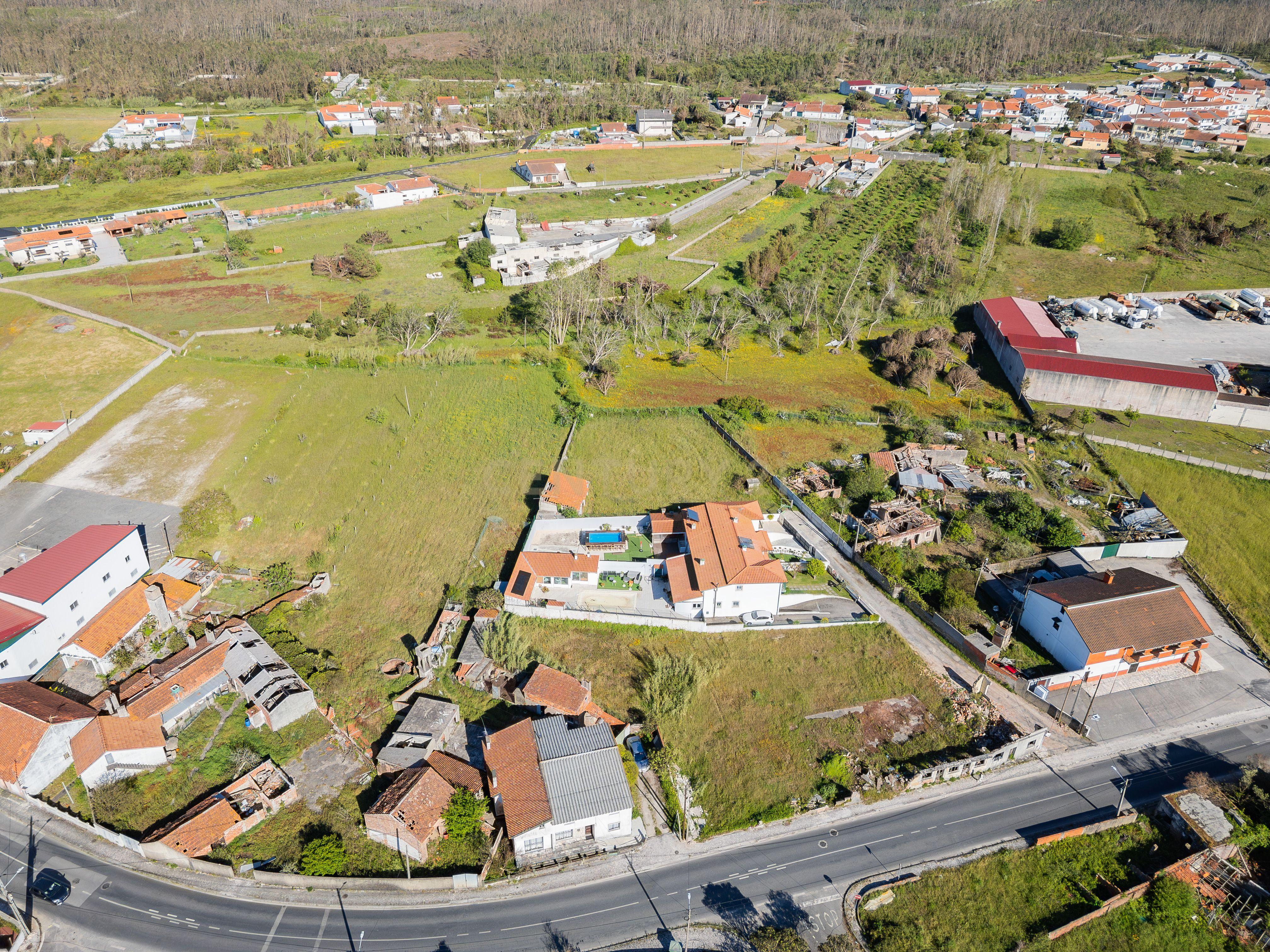 Fotografia 10 de Terreno Misto com 1.456 m² na Garcia – Excelente Localização